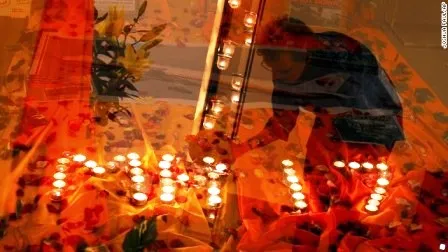 Cả thế giới đang khóc than cho các nạn nhân xấu số có mặt trên chuyến bay MH17 bị bắn hạ ở miền đông Ukraine hôm 17/7 vừa qua. Cả thế giới đang khóc than cho các nạn nhân xấu số có mặt trên chuyến bay MH17 bị bắn hạ ở miền đông Ukraine hôm 17/7 vừa qua.